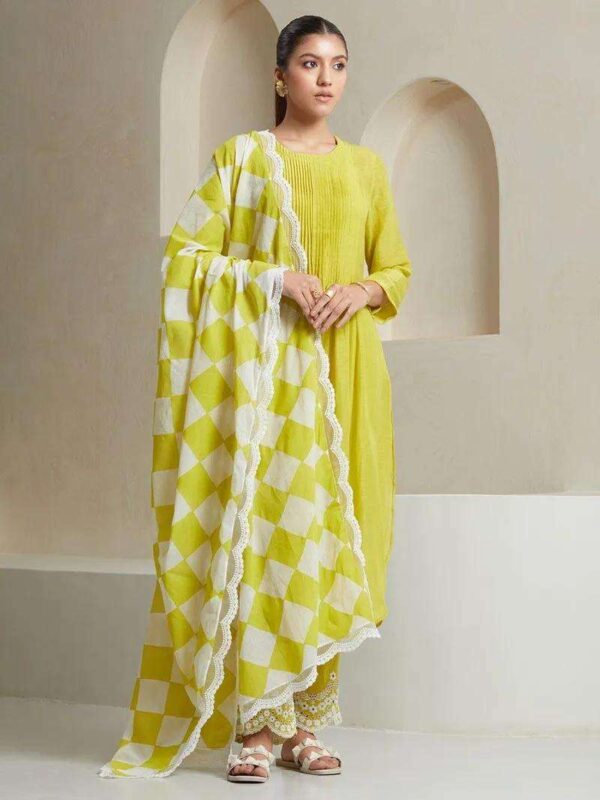 Women?s Traditional Cotton Kurta Palazzo Suit with Dupatta(L) - Image 7